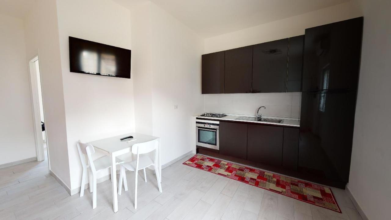 Ferienwohnung Torvaianica, Via Svezia Exterior foto